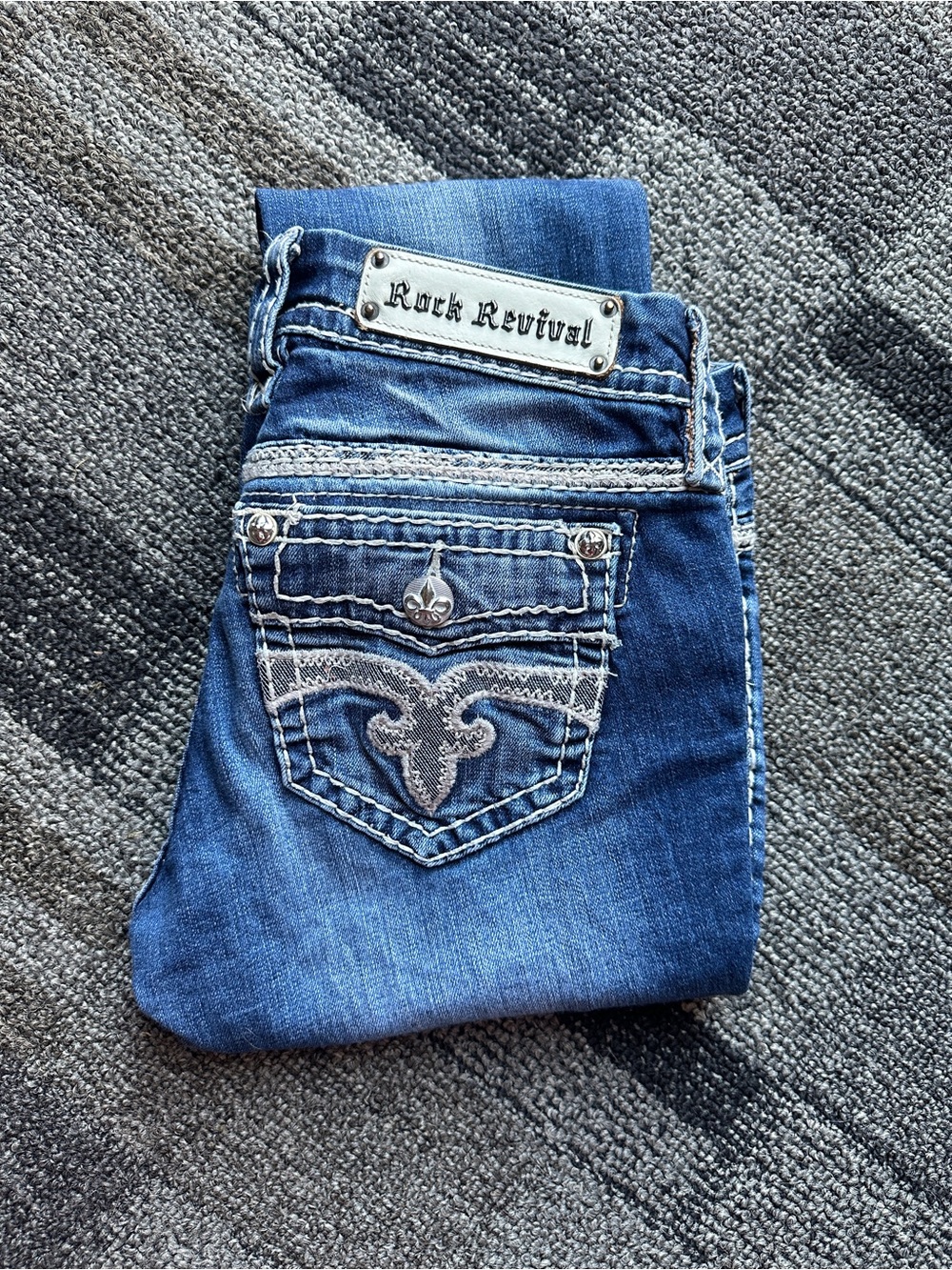 Rock Revival Women's skinny jeans 27